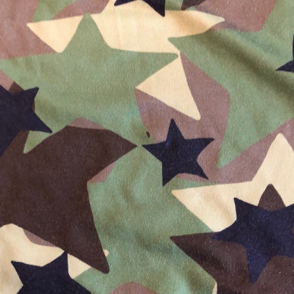 Boden Rashguard - Picture 6 of 7